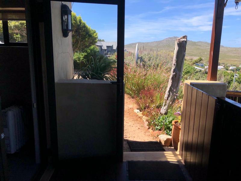 To Let 1 Bedroom Property for Rent in Scarborough Western Cape